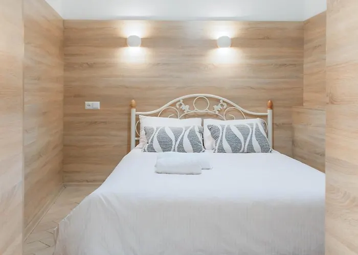 Apartamento Xsmart On Teodora 5 Leópolis